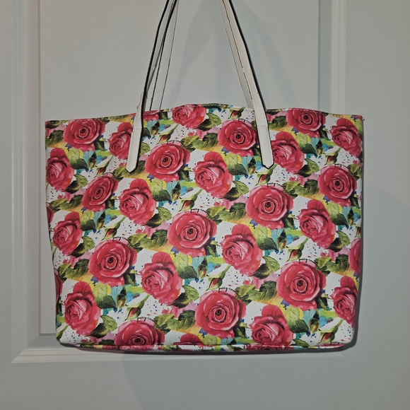 Juicy Couture "Day to Date" Tote - Picture 5 of 8